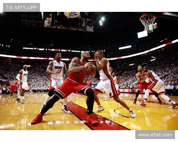 布泽尔率先上脚杜克LeBron23PE市售配色稀缺引发关注